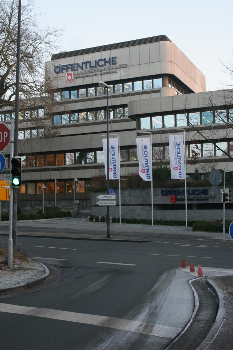 jank_werbetechnik_2000-led Außenwerbung von Die Öffentliche